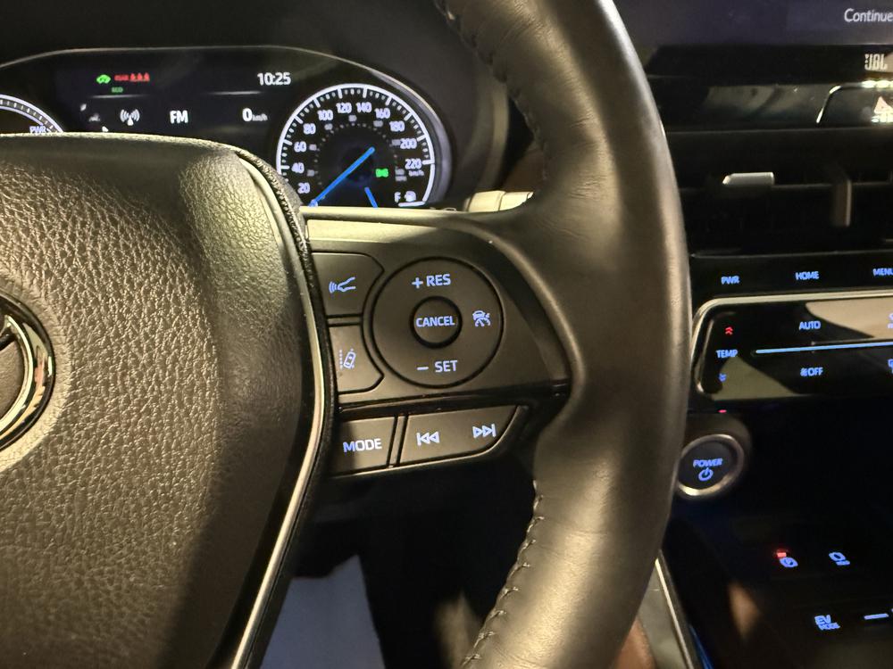 Toyota Venza Limited 2021 d&rsquo;occasion à vendre - 22