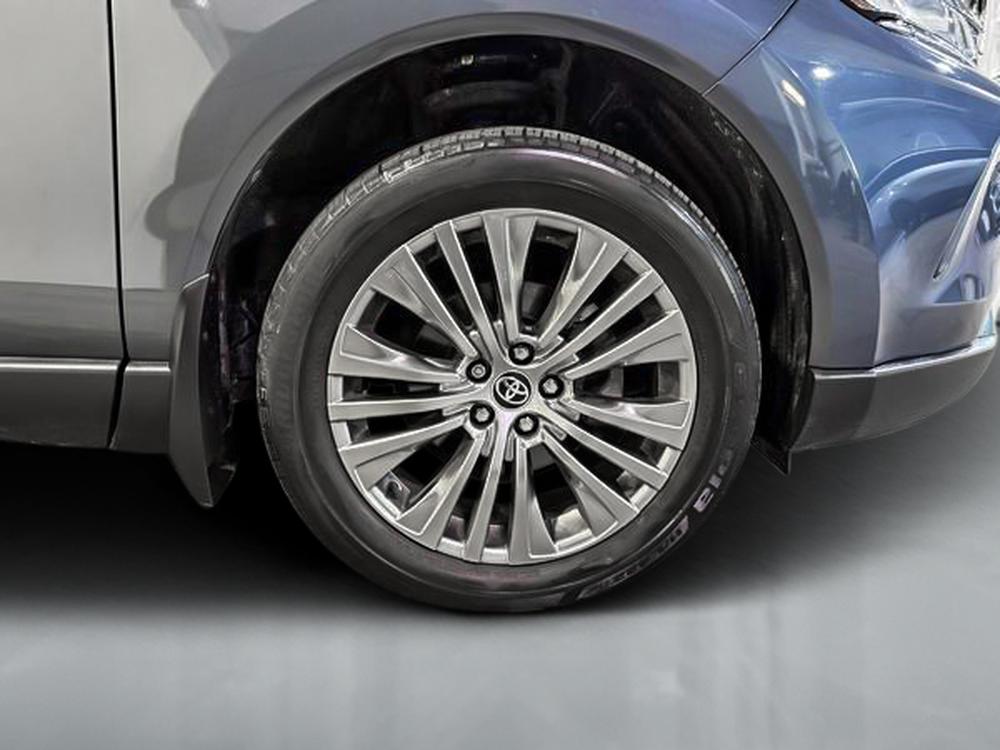 Toyota Venza Limited 2021 d&rsquo;occasion à vendre - 13
