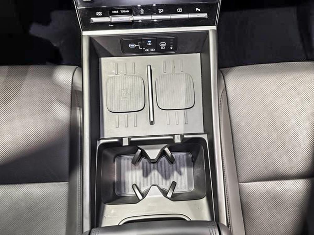 Hyundai Santa Fe XRT 2025 d&rsquo;occasion à vendre - 29