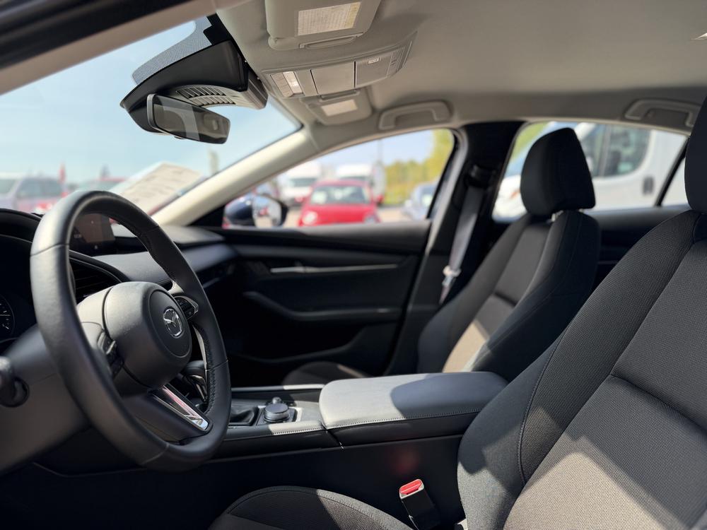 Mazda Mazda3 GS 2025 à vendre à Trois-Rivières - 9