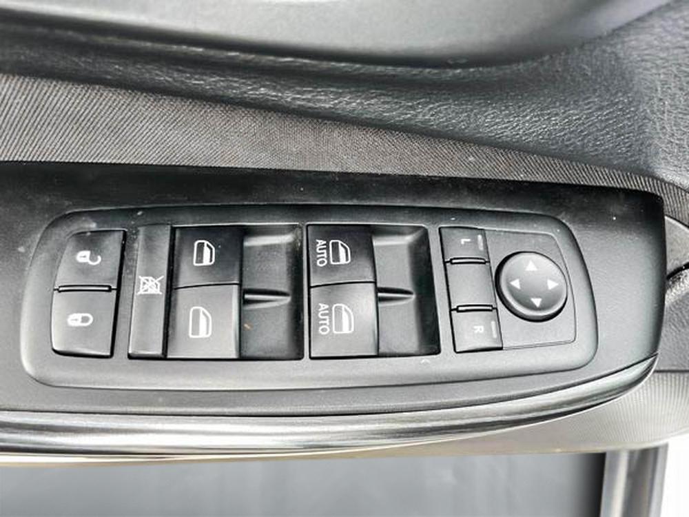 Jeep Cherokee NORTH 2014 d&rsquo;occasion à vendre - 11