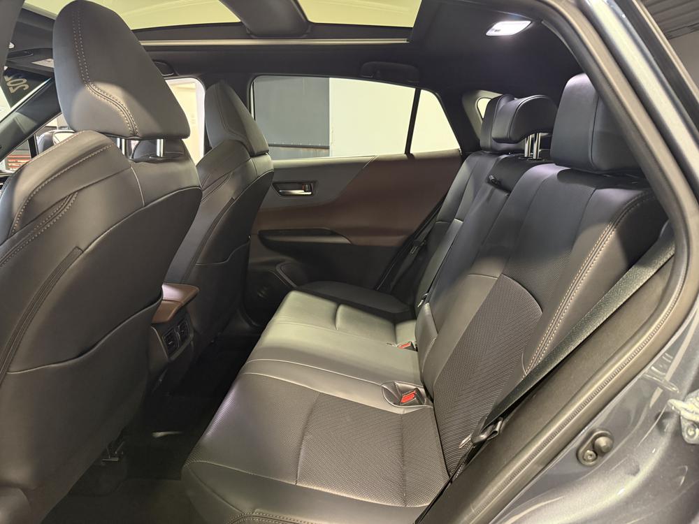Toyota Venza Limited 2021 d&rsquo;occasion à vendre - 31