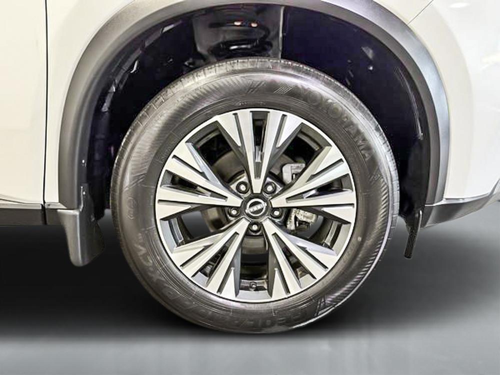 Nissan Rogue SV 2023 d&rsquo;occasion à vendre - 13
