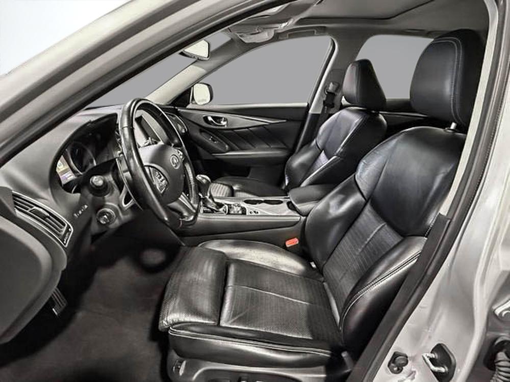 INFINITI Q50 RED SPORT 400 2016 d&rsquo;occasion à vendre - 17
