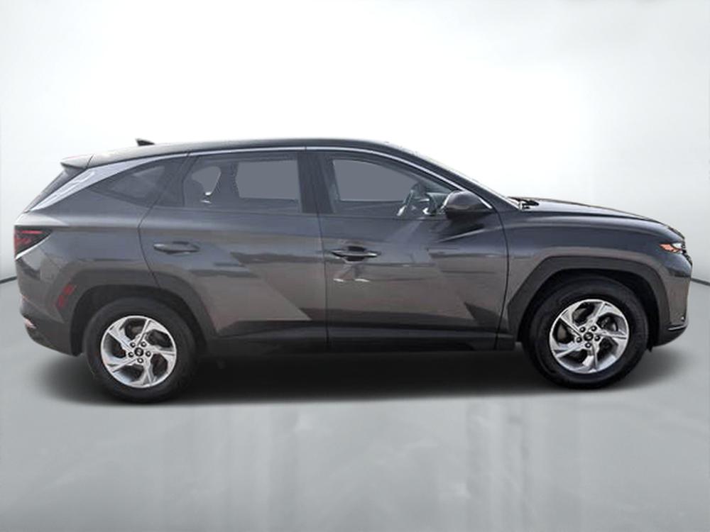 Hyundai Tucson ESSENTIAL FWD 2022 d&rsquo;occasion à vendre - 8