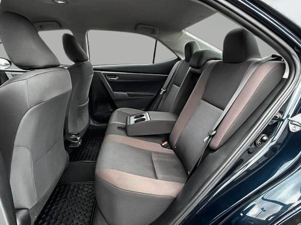 Toyota Corolla LE 2017 d&rsquo;occasion à vendre - 29