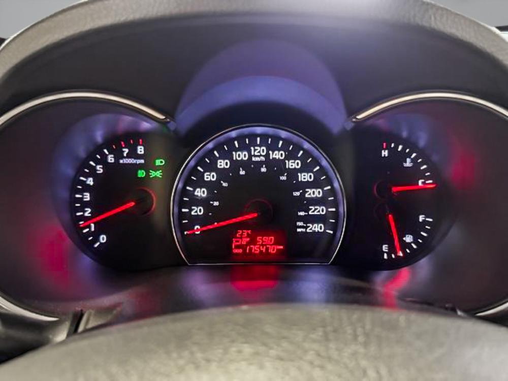 Kia Sorento LX 2015 d&rsquo;occasion à vendre - 23