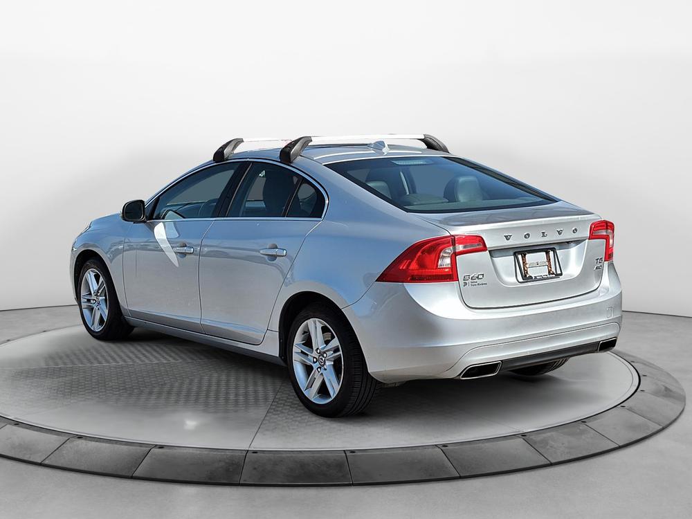 Volvo S60 T5 PREMIER AWD // PLUS PACKAGE 2015 d&rsquo;occasion à vendre - 4