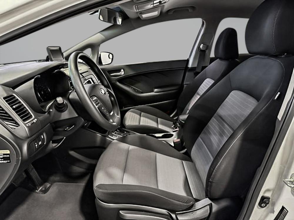 Kia Forte lx 2016 d&rsquo;occasion à vendre - 16
