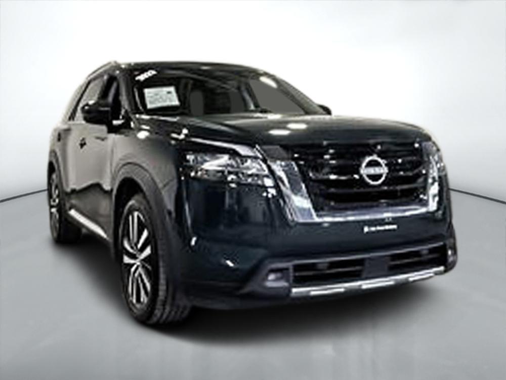 Nissan Pathfinder PLATINUM 2023 d&rsquo;occasion à vendre - 1