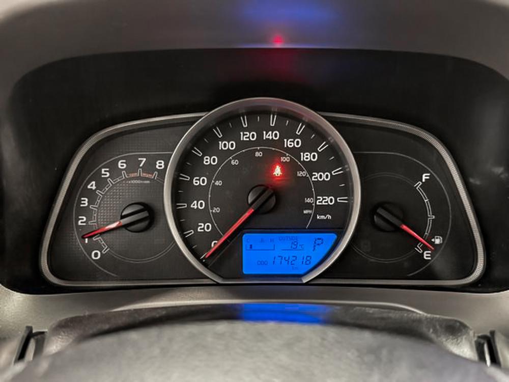 Toyota RAV4 LE 2014 d&rsquo;occasion à vendre - 23