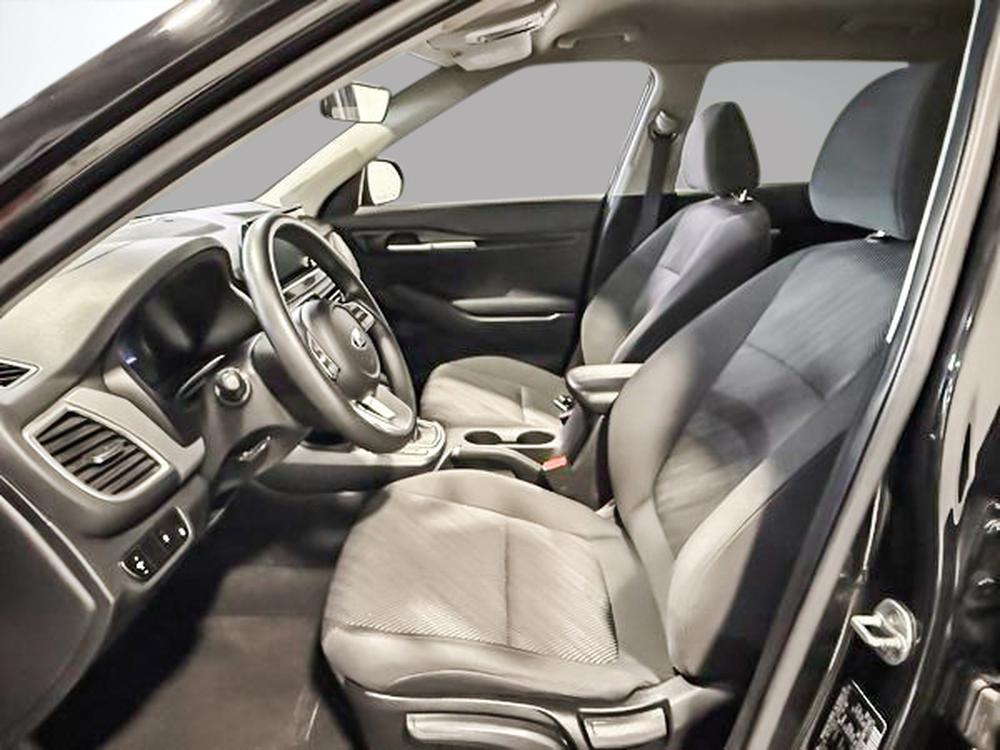 Kia Seltos LX 2021 d&rsquo;occasion à vendre - 16