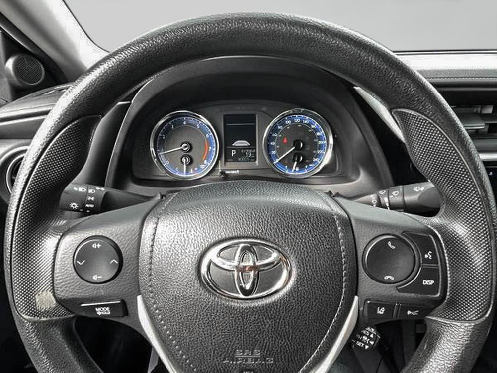 Toyota Corolla LE 2017 d&rsquo;occasion à vendre - 24