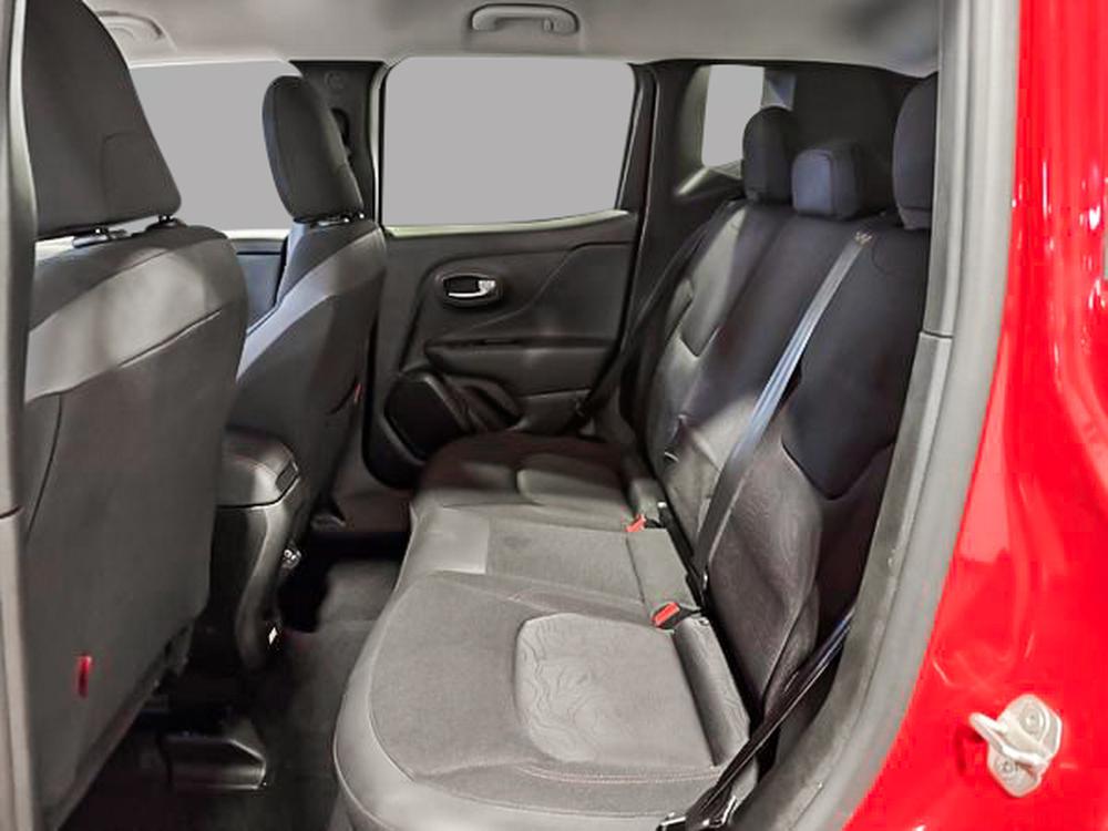 Jeep Renegade Trailhawk 2022 d&rsquo;occasion à vendre - 29