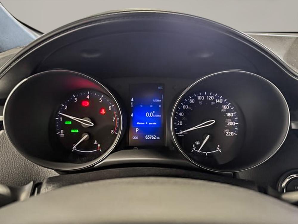 Toyota C-HR XLE 2018 d&rsquo;occasion à vendre - 23