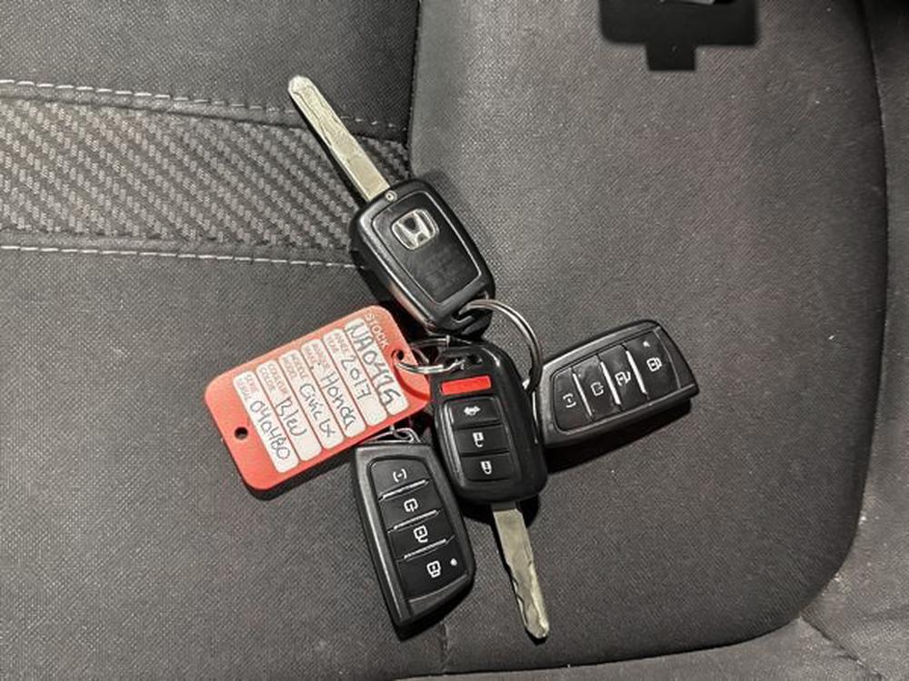 Honda Civic Sedan LX 2017 d&rsquo;occasion à vendre - 31