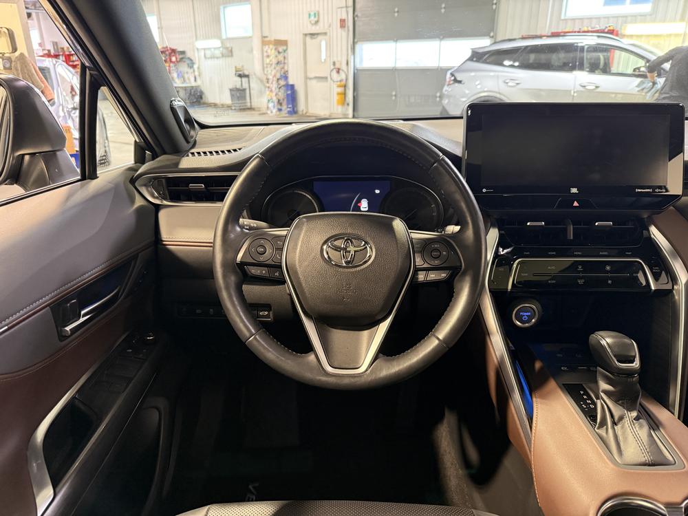 Toyota Venza Limited 2021 d&rsquo;occasion à vendre - 19