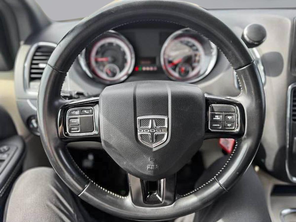 Dodge Grand Caravan SXT Prenium 2019 d&rsquo;occasion à vendre - 13