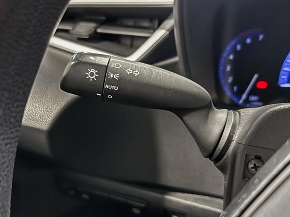 Toyota Corolla Hybrid 2020 d&rsquo;occasion à vendre - 21