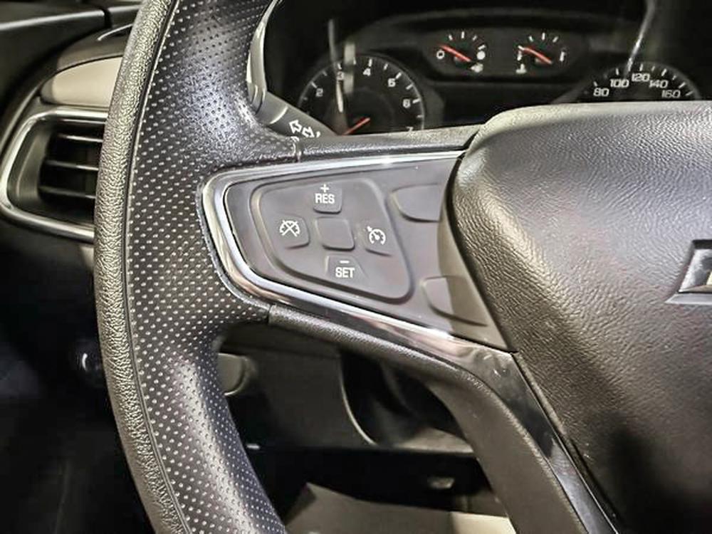 Chevrolet Equinox LS 2019 d&rsquo;occasion à vendre - 18