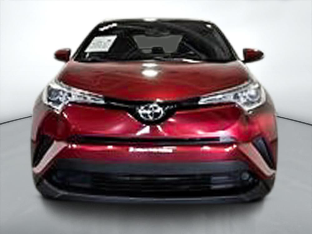 Toyota C-HR XLE 2018 d&rsquo;occasion à vendre - 9