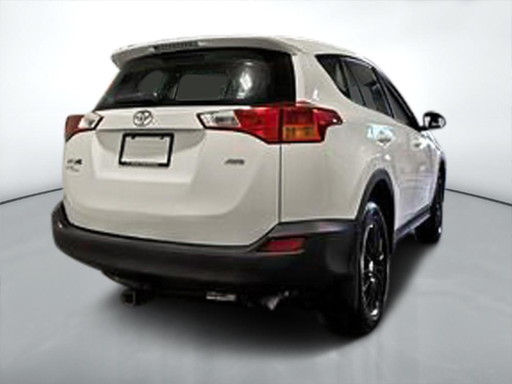 Toyota RAV4 LE 2014 d&rsquo;occasion à vendre - 3