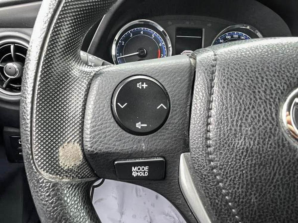 Toyota Corolla LE 2017 d&rsquo;occasion à vendre - 16