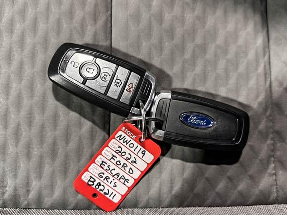 Ford Escape SE 2022 d&rsquo;occasion à vendre - 32
