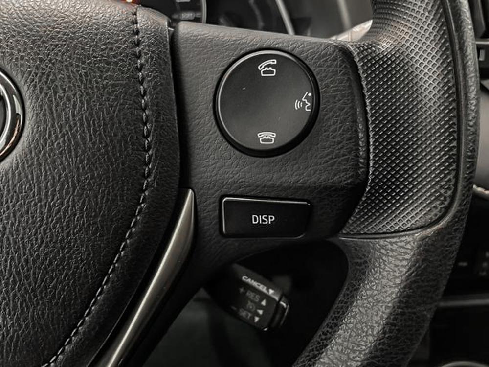 Toyota RAV4 XLE AWD 2015 d&rsquo;occasion à vendre - 17