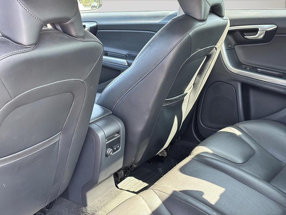 Volvo S60 T5 PREMIER AWD // PLUS PACKAGE 2015 d&rsquo;occasion à vendre - 16