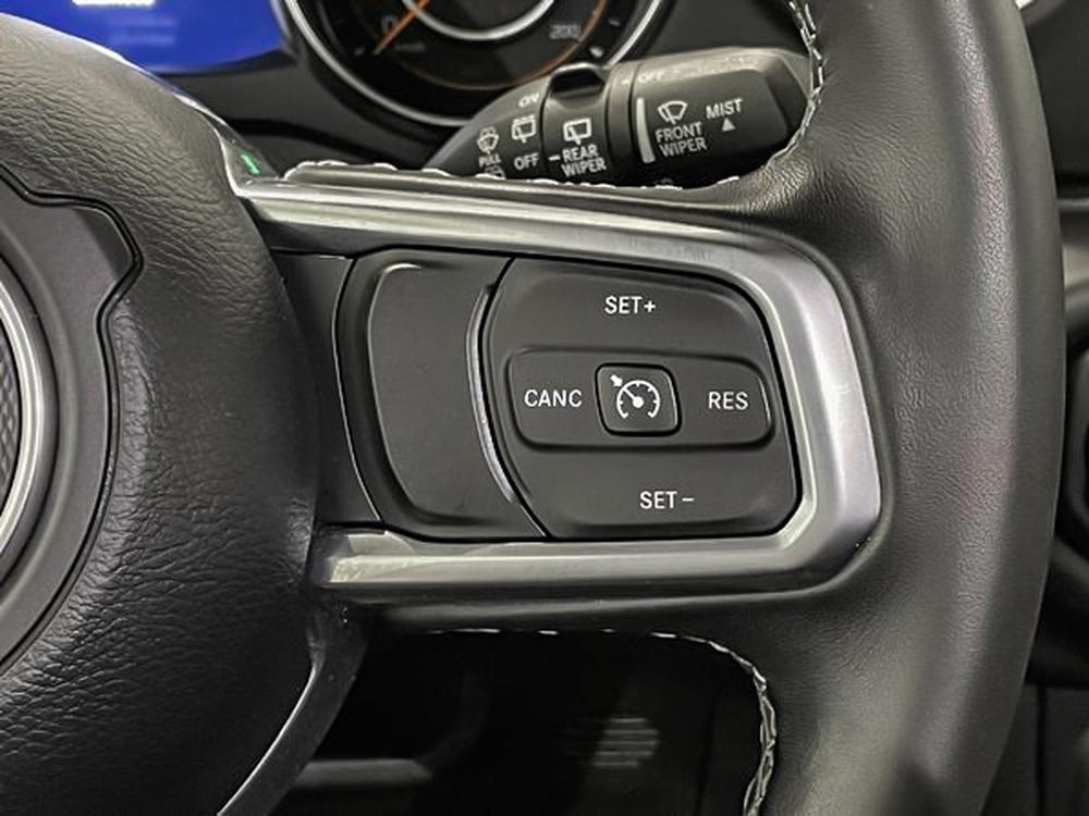 Jeep Wrangler Unlimited Sahara 2022 d&rsquo;occasion à vendre - 17