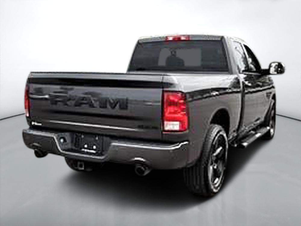 Ram 1500 Classic express 2023 d&rsquo;occasion à vendre - 3
