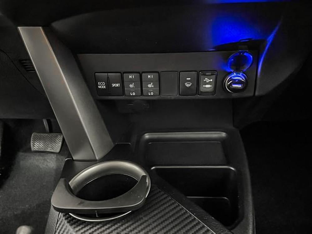 Toyota RAV4 XLE AWD 2015 d&rsquo;occasion à vendre - 26