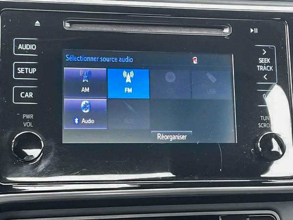 Toyota Corolla LE 2017 d&rsquo;occasion à vendre - 27