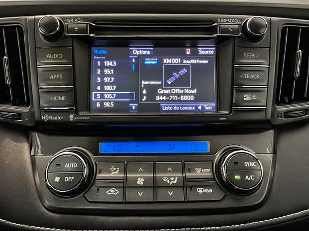 Toyota RAV4 XLE AWD 2015 d&rsquo;occasion à vendre - 22