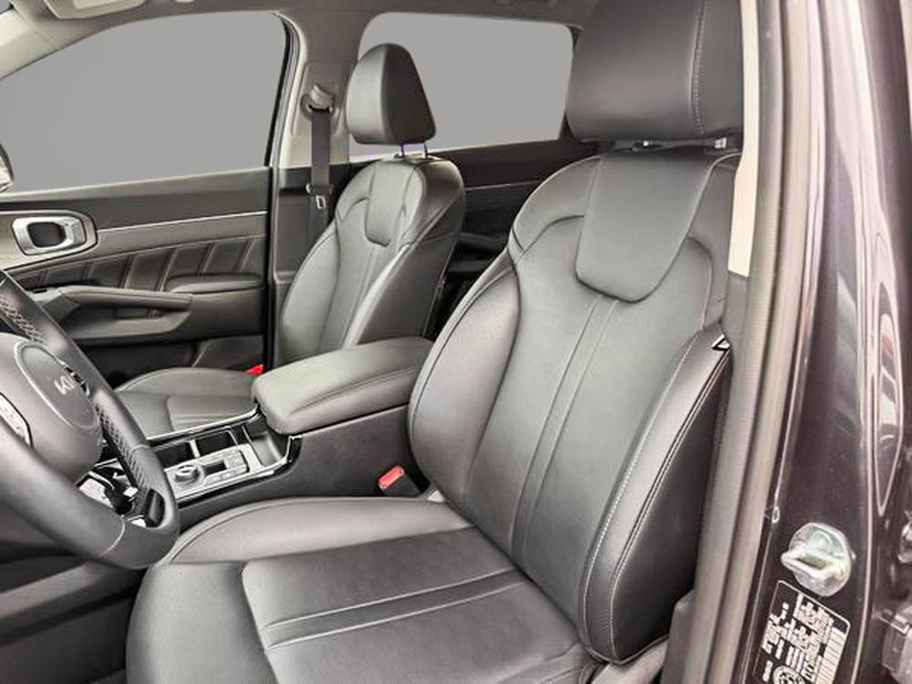 Kia Sorento X-LINE AWD 2025 d&rsquo;occasion à vendre - 14