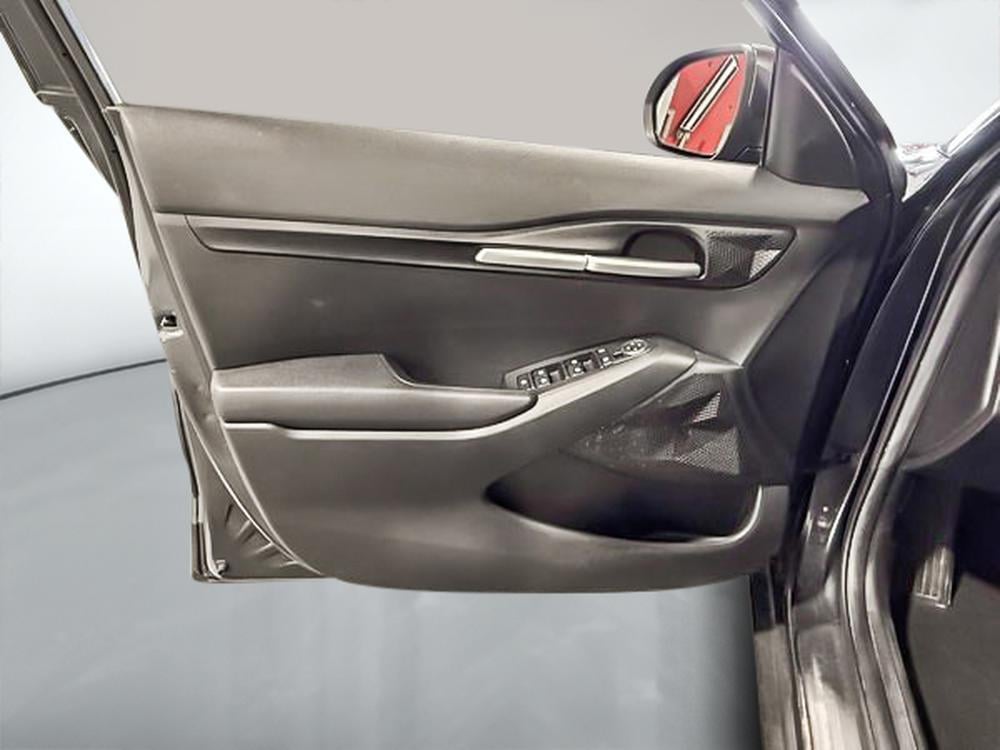 Kia Seltos LX 2021 d&rsquo;occasion à vendre - 13