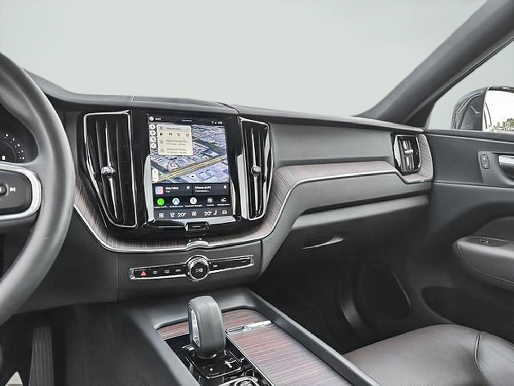 Volvo XC60 B6 MOMENTUM // PREMIUM PACK 2022 d&rsquo;occasion à vendre - 17