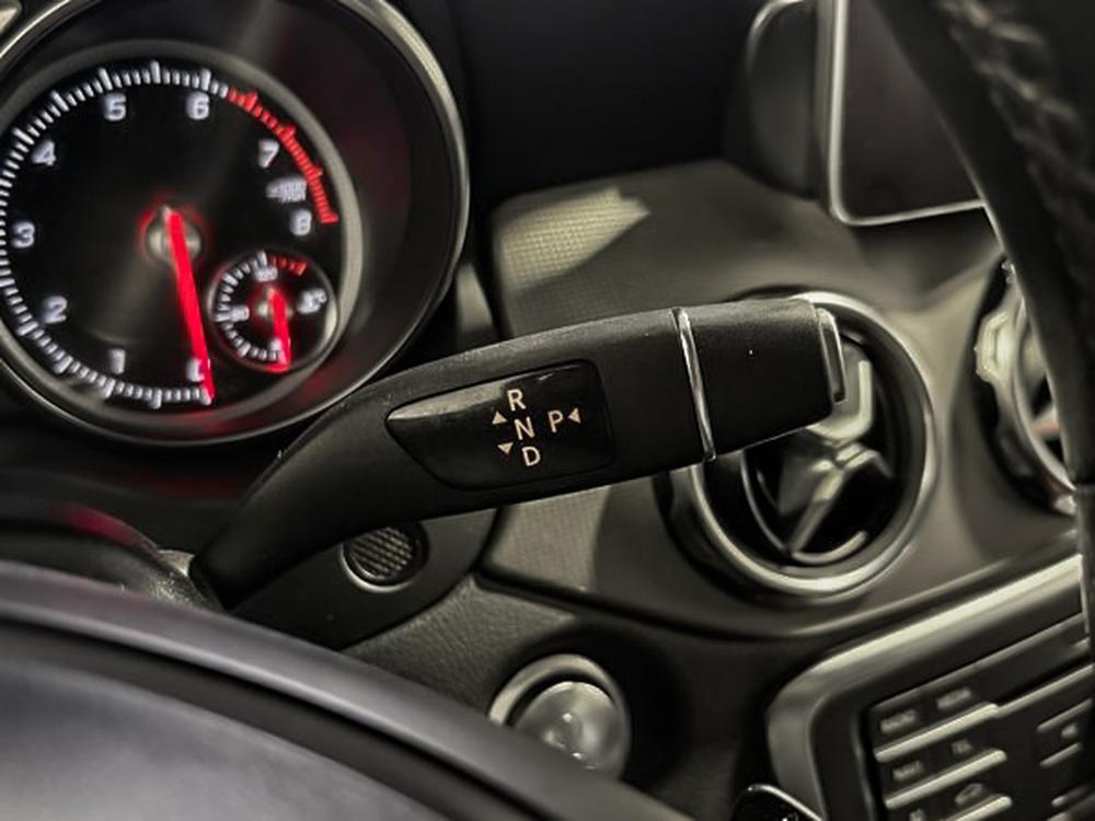 Mercedes-Benz GLA 250 2019 d&rsquo;occasion à vendre - 24