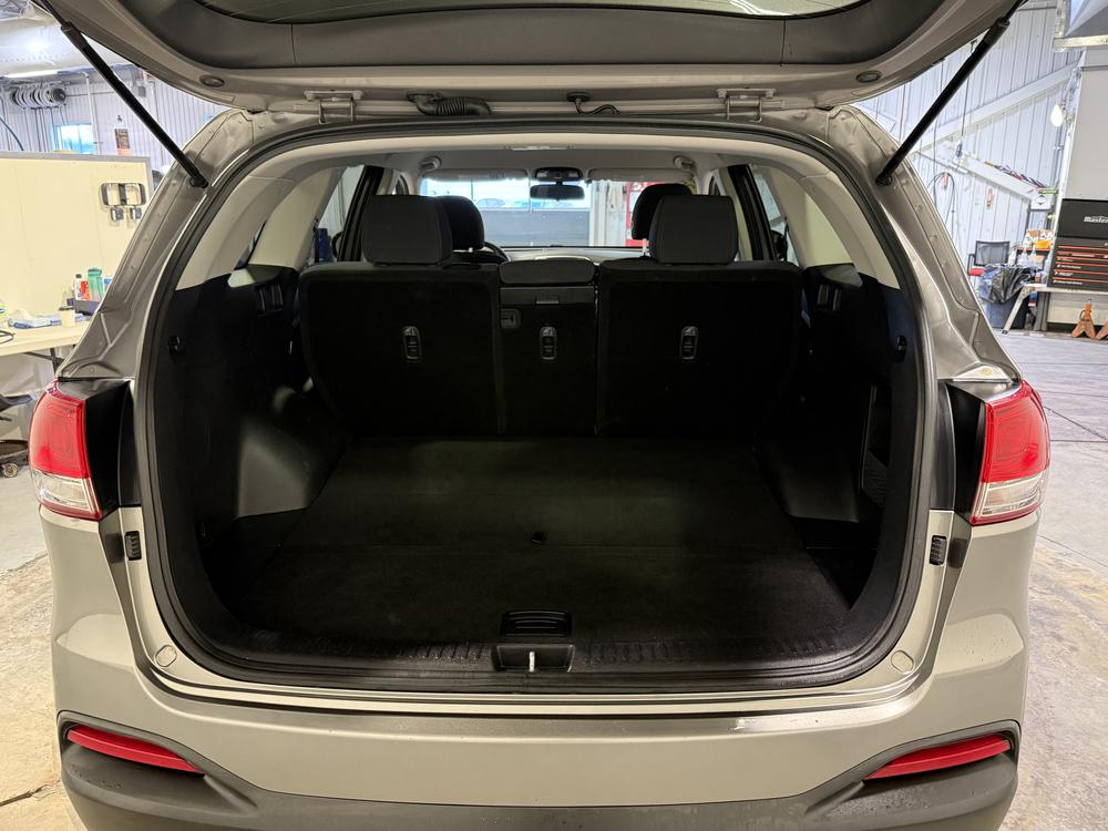 Kia Sorento LX 2018 d&rsquo;occasion à vendre - 30