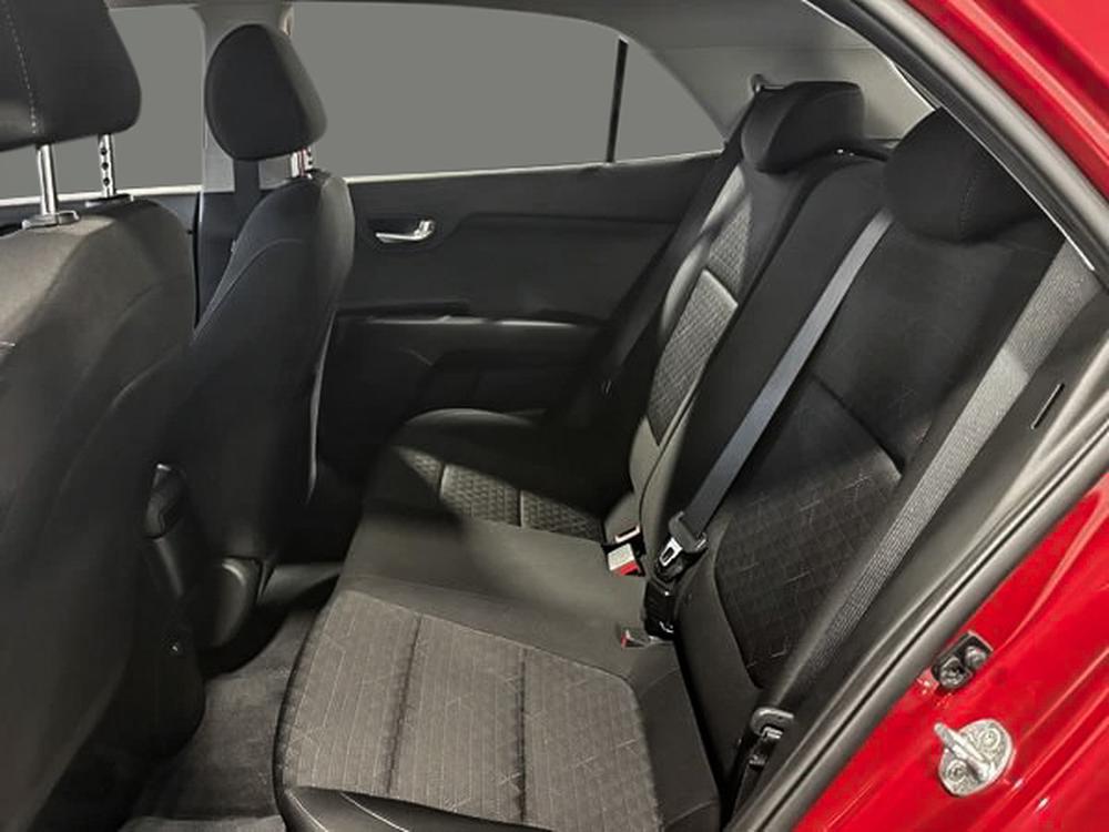 Kia Rio 5 portes LX+ 2023 d&rsquo;occasion à vendre - 29