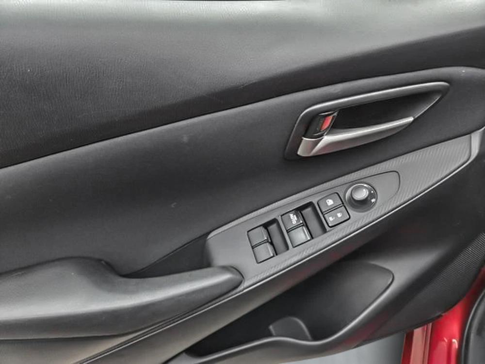 Toyota Yaris Hatchback Base LE 2020 à vendre à Trois-Rivières - 12