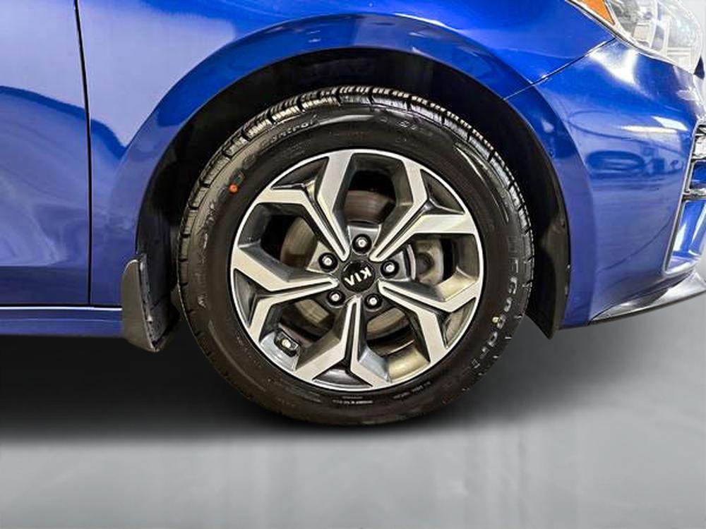 Kia Forte EX 2021 d&rsquo;occasion à vendre - 12