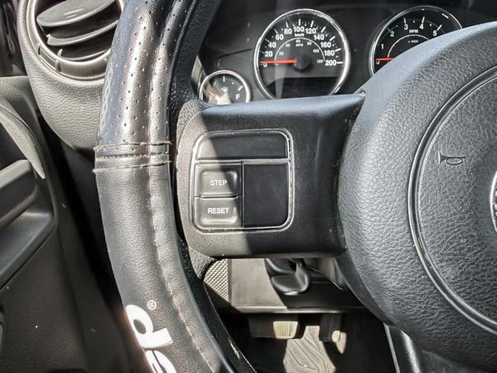 Jeep Wrangler JK Sport 2018 d&rsquo;occasion à vendre - 14