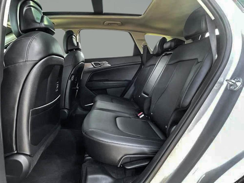 Kia Sportage 2024 Gris usage à vendre Kia Sportage 2024 Gris usage à vendre