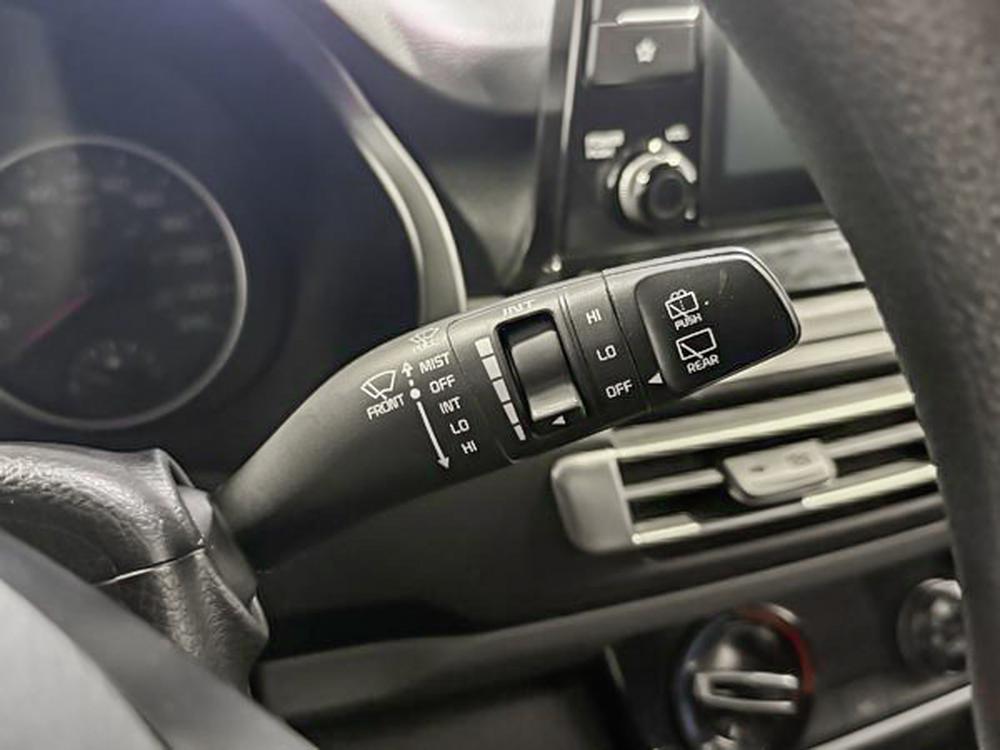Kia Seltos LX 2021 d&rsquo;occasion à vendre - 22