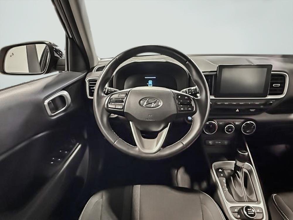 Hyundai Venue PREFERRED 2023 d&rsquo;occasion à vendre - 17