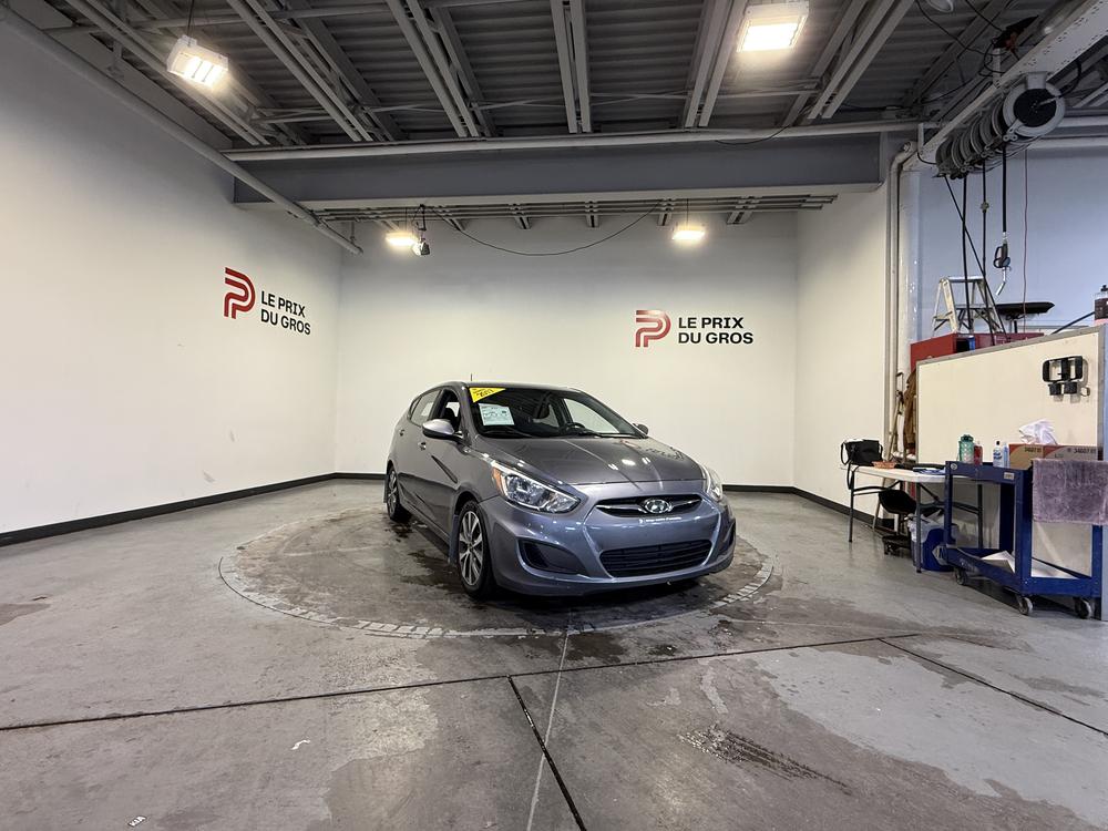 Hyundai Accent SE
