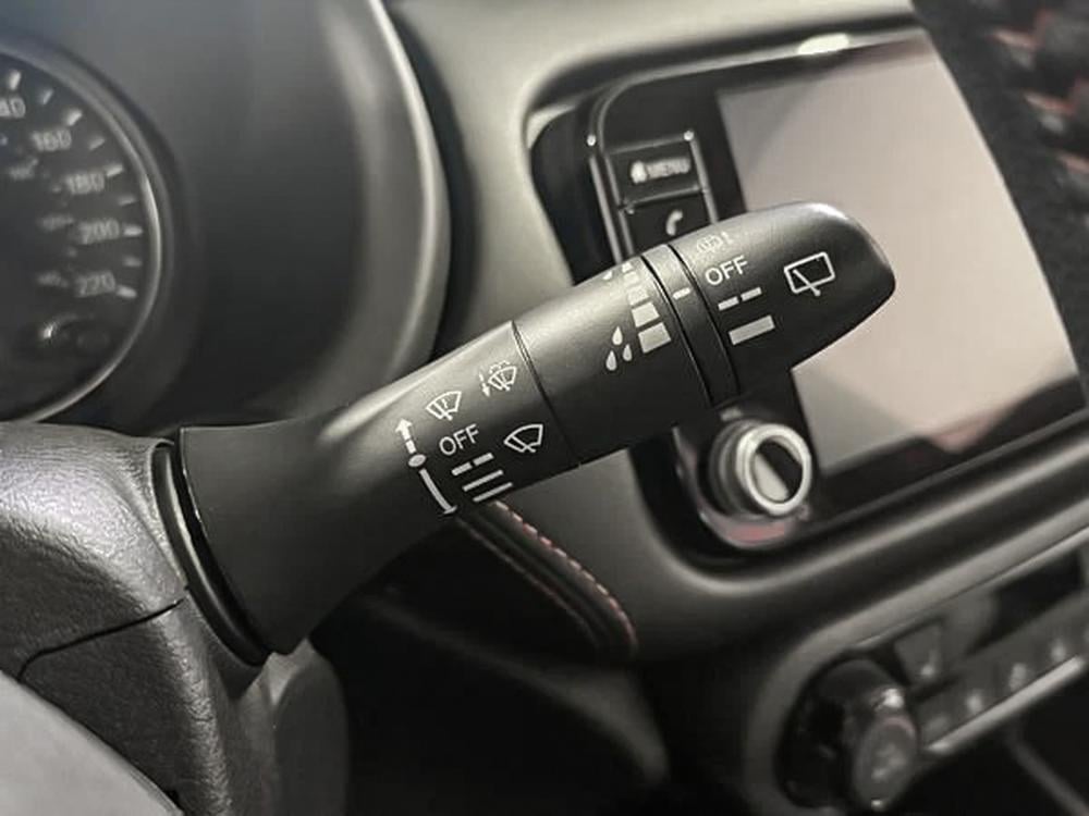 Nissan Kicks SR 2024 d&rsquo;occasion à vendre - 23