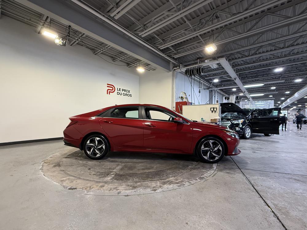 Hyundai Elantra LUXE 2023 d&rsquo;occasion à vendre - 2